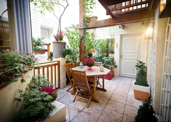 Champerret Heliopolis מלון פריז