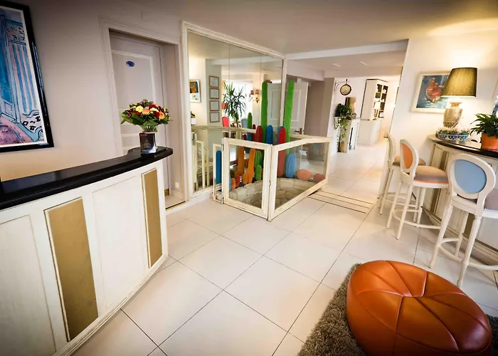 Champerret Heliopolis Отель 3*