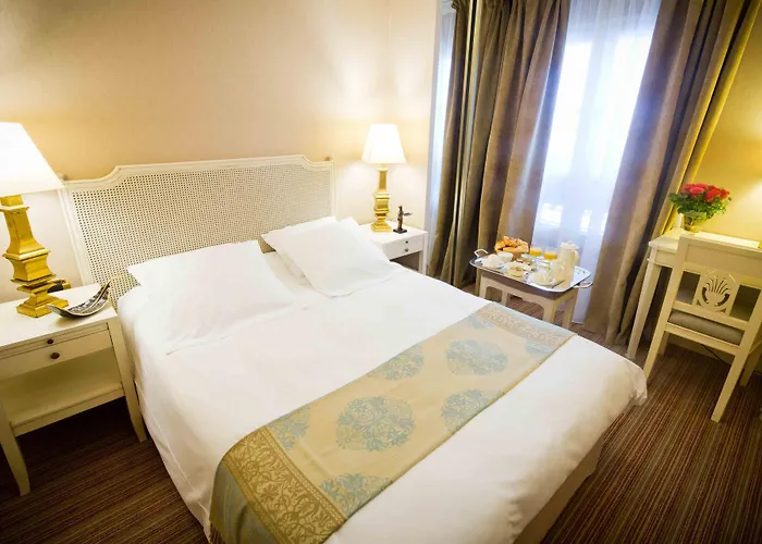 Champerret Heliopolis Отель 3*