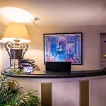Champerret Heliopolis Hotel 3*