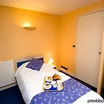 Champerret Heliopolis 3* Paris