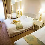 Hotel Champerret Heliopolis Paris