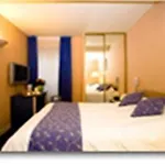 Отель Champerret Heliopolis Париж