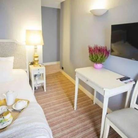 Champerret Heliopolis Hotel 3*