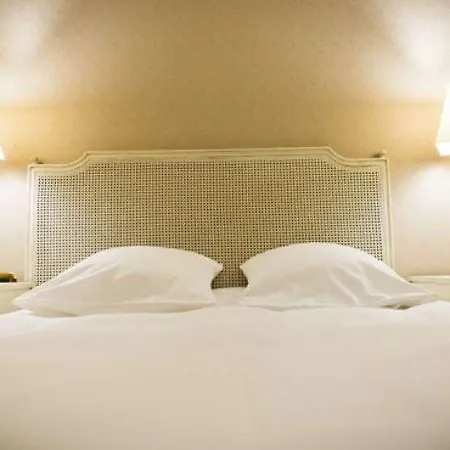 Hotel Champerret Heliopolis Paris