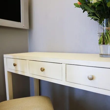 Champerret Heliopolis Hotel