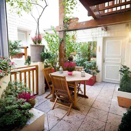 Champerret Heliopolis Otel Paris