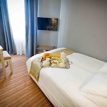 Hotel Champerret Heliopolis 3*