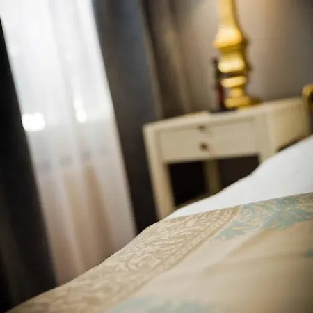 Champerret Heliopolis París